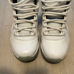 Jordan 11 Columbia Blue Size 10.5 