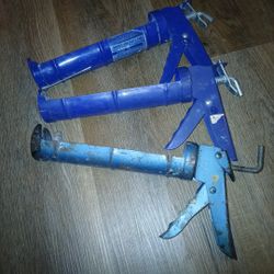 Caulk Guns 