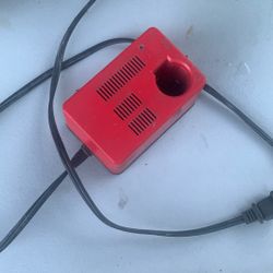 Milwaukee Battery Charger