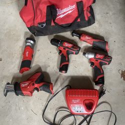 Milwaukee M12 Combo Set