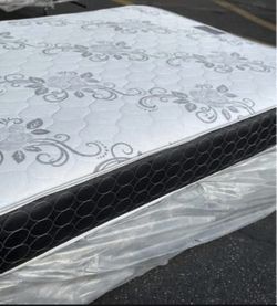 Full Size Deluxe Mattress