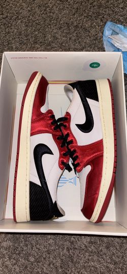 Jordan 1 Retro Low OG - ‘Trophy Room Rookie Card Away’ Size 12 Worn Lightly