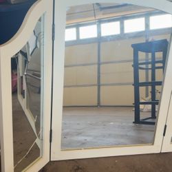 Vanity Mirror