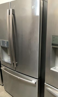 GE  French Door Stainless Steel Fridge
