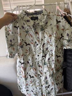 Roark Men’s Button Up Size Medium NEW