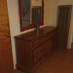 SOLID WOOD DRESSER PICK UP NOW  ESCALON 
