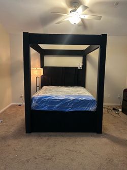 Queen Bed