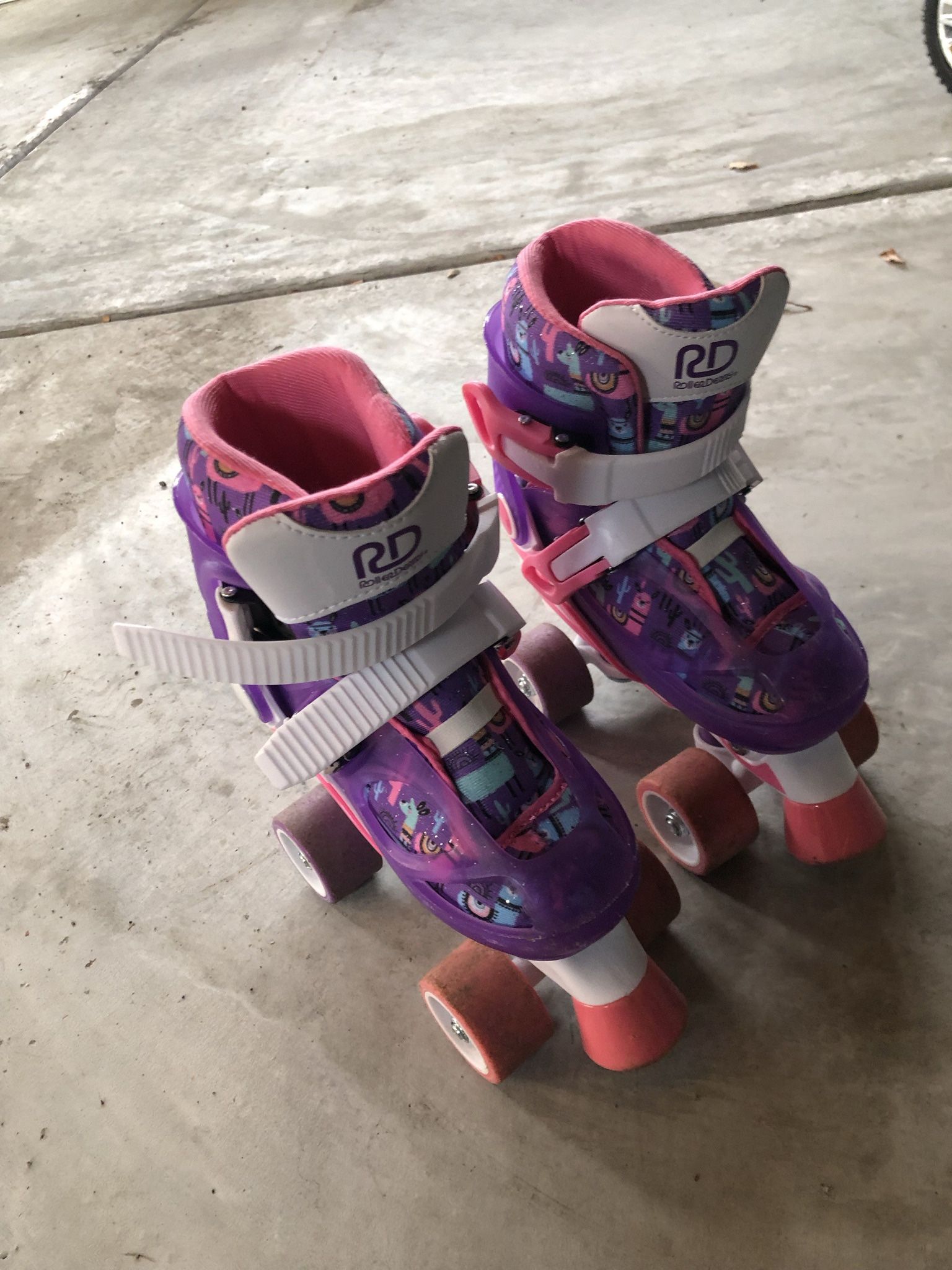 KIDS SKATES