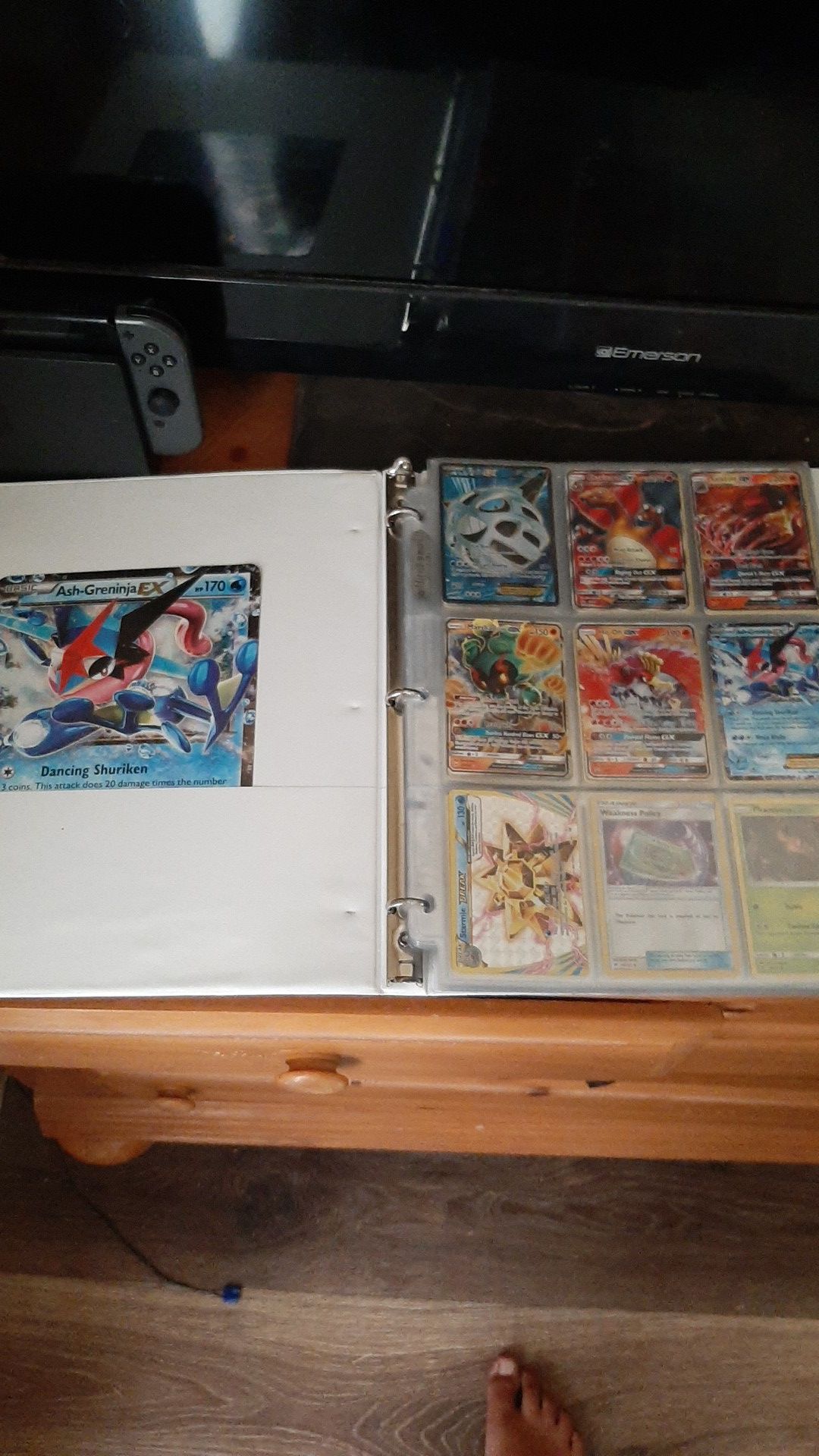 Pokemon Card collection 200+ cards 100 obo