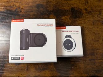 PGYTECH MagCam 2 Phone Grip + MagGlow Fill Light Bundle