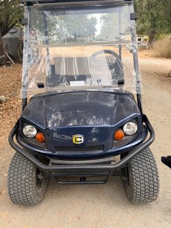 Cushman Golf Cart / Utility Vehicle