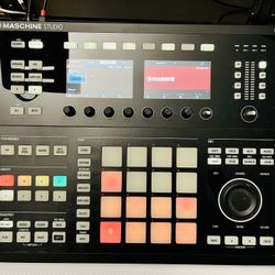 Native Instruments Maschine Studio 