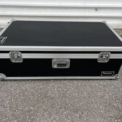 Odyssey Large Glide Rolling DJ Musicians Equipment Flight Case Travel Chest  28x14x47in