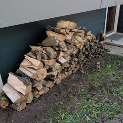 Maple firewood, seasoned and split