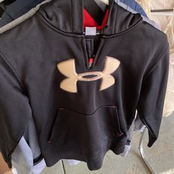 Under Armour Boys Size 7