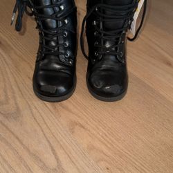 Girl Boots Size 1