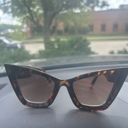 Women’s Sunglasses