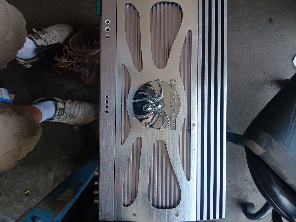 AMP Tarantula Sound Stream