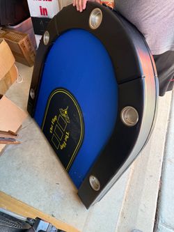 Texas hold’em/poker table