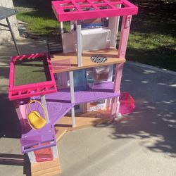 Barbie Dream House