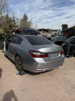 2017 Honda Accord Part Out 