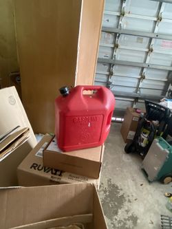 5 gallon Tanks