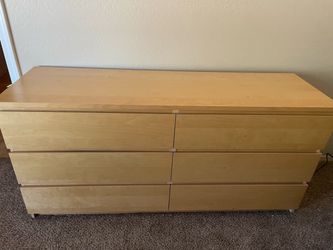 Dresser and 2 night stands