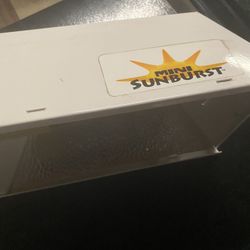 Mini Sunburst Marijuana,Vegetable,,Grow,Plant,UV, Weed Light, Like New , 2 Of Them