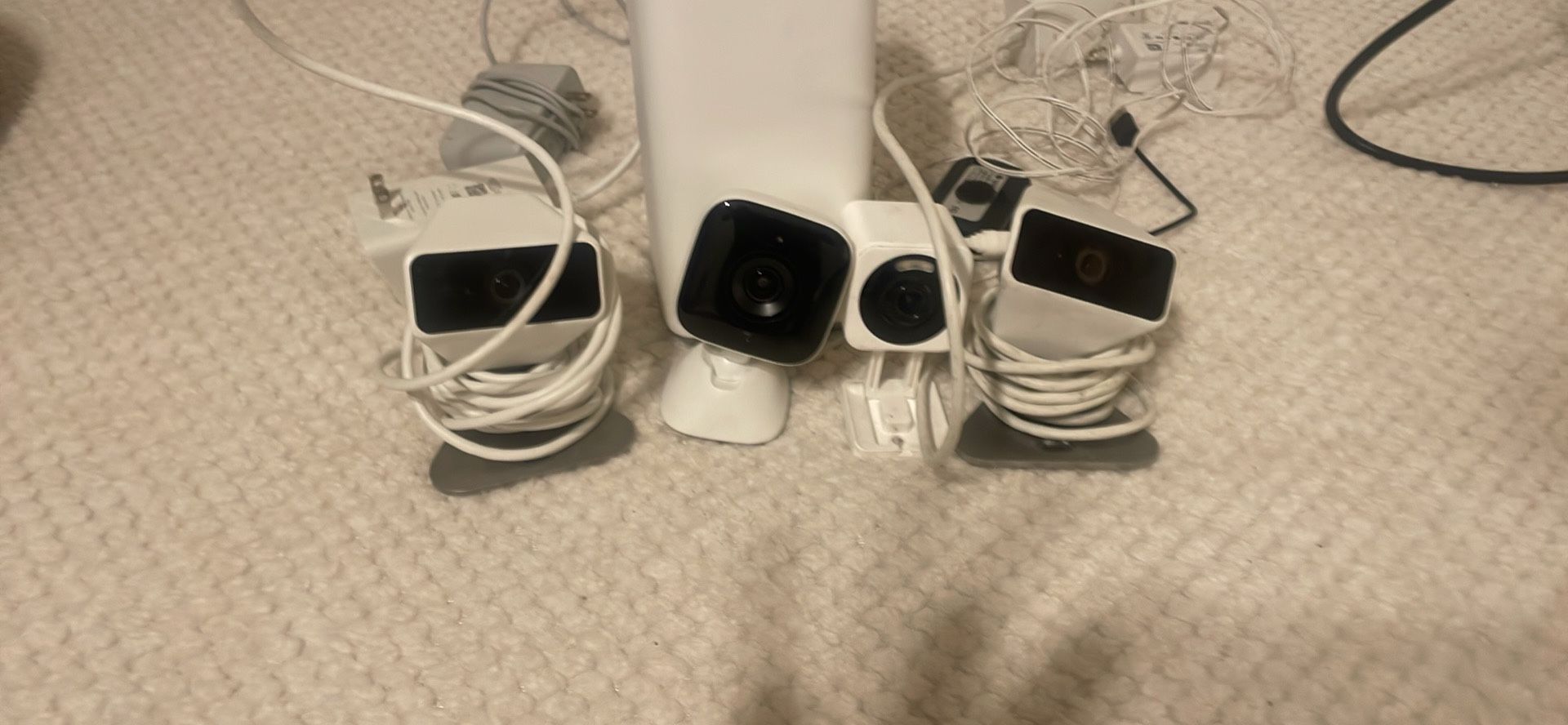 Xfinity Indoor An Outdoor Cameras
