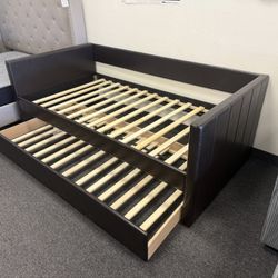 Twin Day Bed With Trundle 