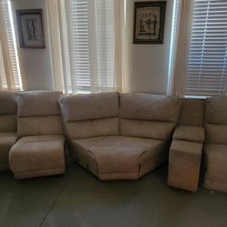 Next-Gen DuraPella 5-Piece Performance Fabric Dual Power Reclining Modular Sectional