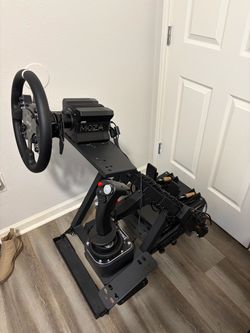 Moza R12 V2 Racing Sim Setup w/Winwing HOTAS Orion 2