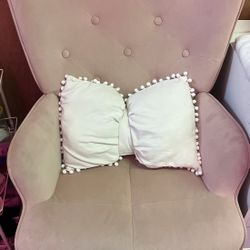 Pink Comfy Chair 