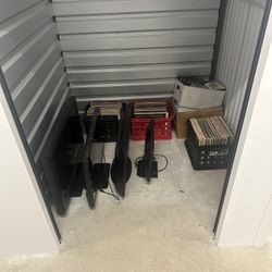 Storage unit