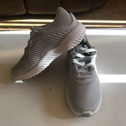 New adidas size 10.5 kids