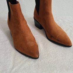 Ladies Boots