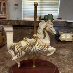 Lynn Lupette Carousel Magic 1987 