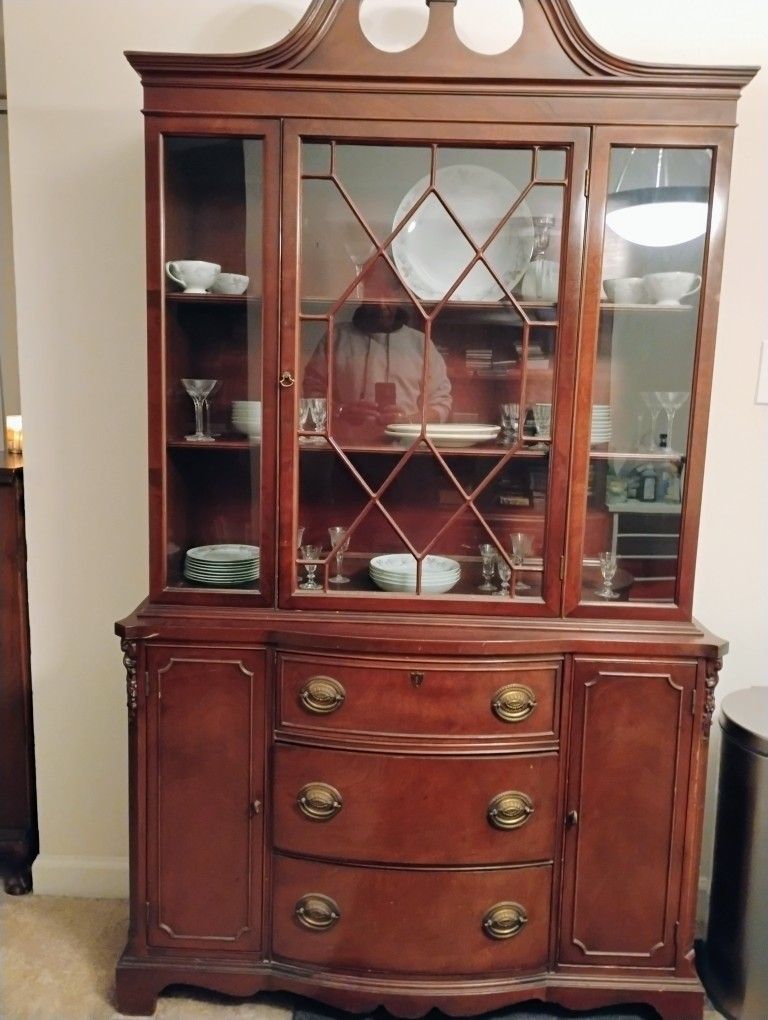 Moving Sale Today Furniture, TVs, Stereos,