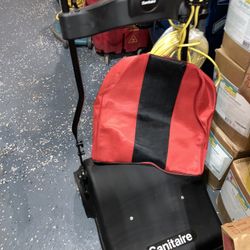 Wide vacuum Commercial