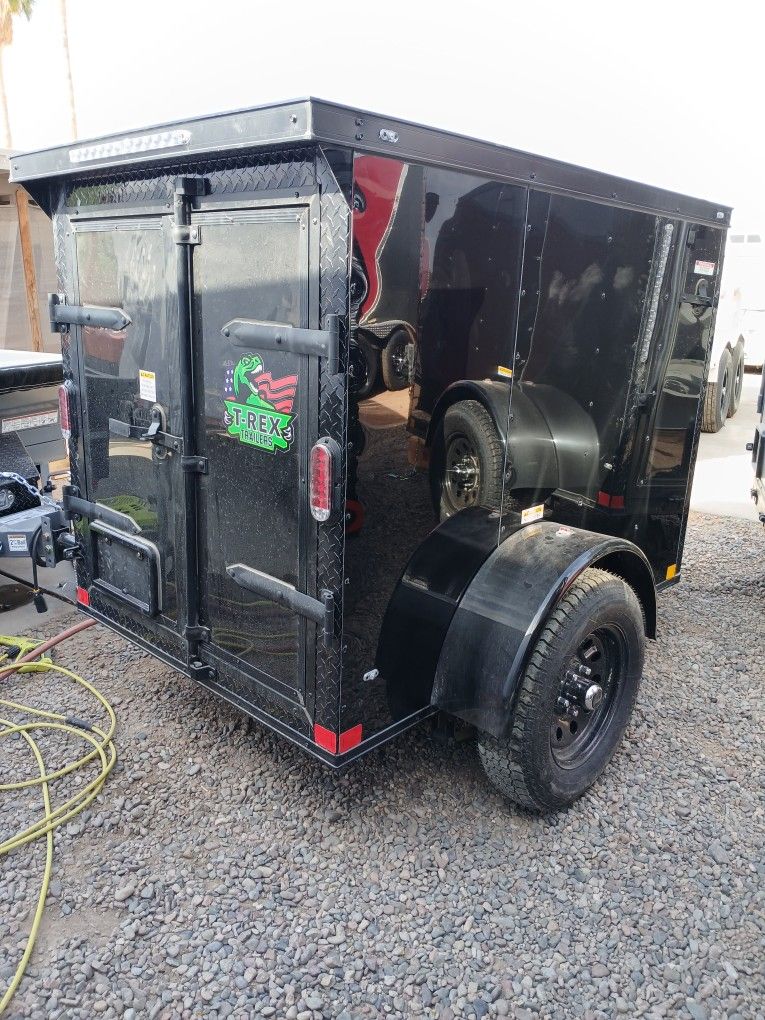 4 X 6 Enclosed Trailer