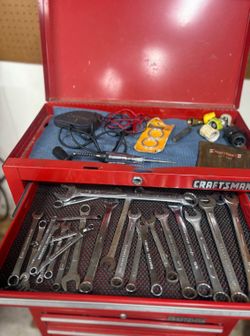 Tool box with tools