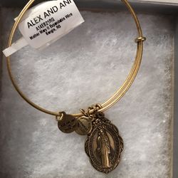 Alex And Ani Mother Mary Charm Bangle