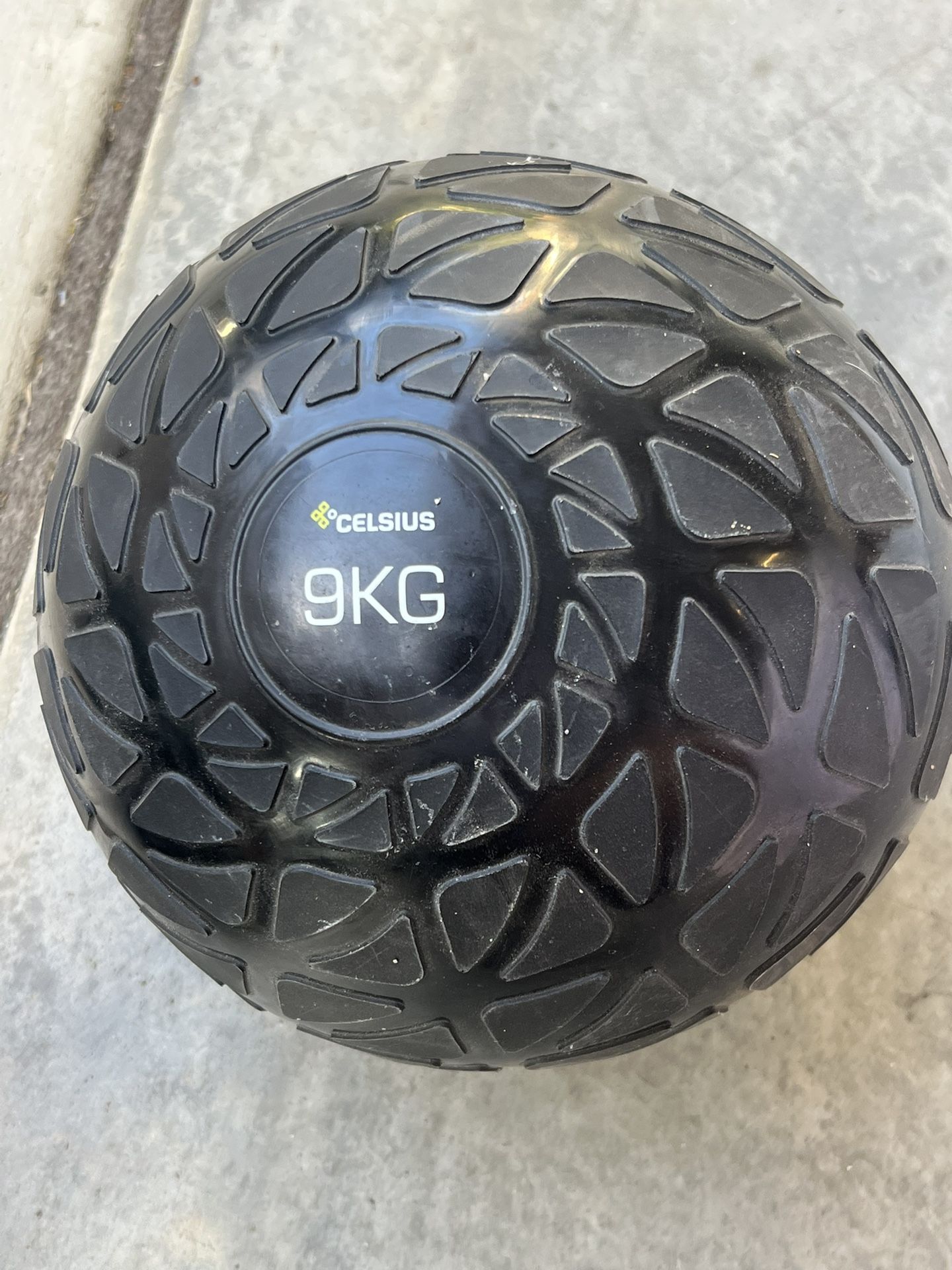 20lb Medicine Ball