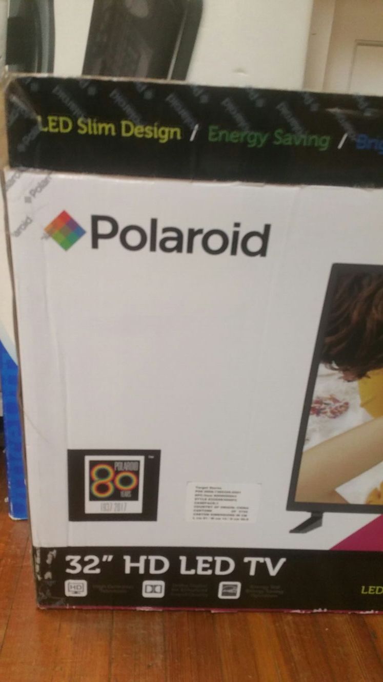 New Polaroid 32 inch tv