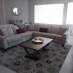 La-Z-Boy Stationary Recliner Sectional Sofa