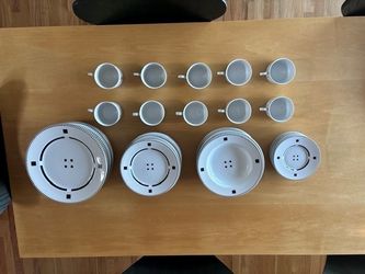 1980s Rare 54-Piece Swid Powell Tuxedo Porcelain Set, Complete Service for 10
