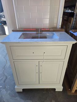 30inch Bathroom Vanity with Marble Top and Sink