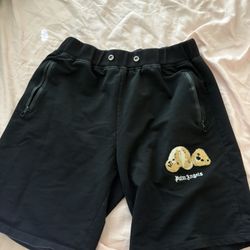Size Medium Palm Angel Shorts