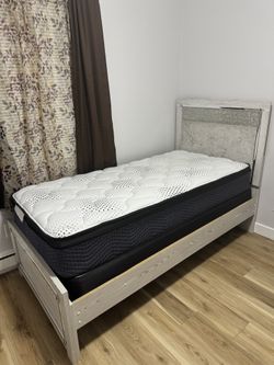 Twin Bed Set