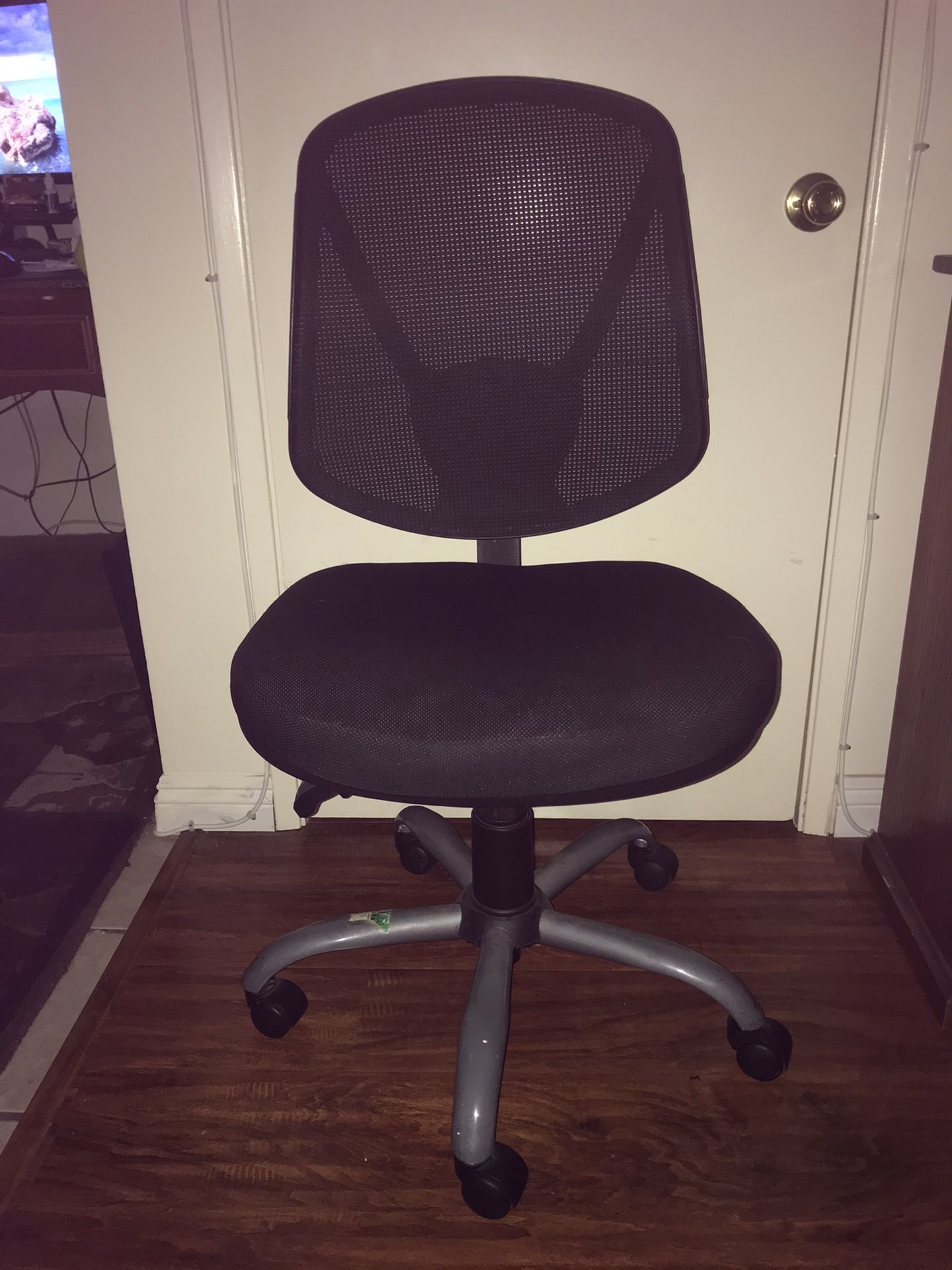 Desk Chair - excellent condition -best offer!